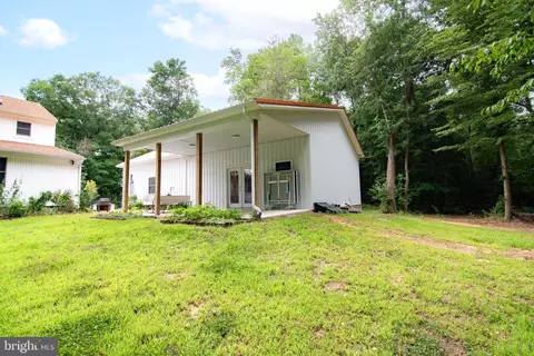 Exterior - 10348 Memory Rd, Harrington, DE 19952 photo 8 of 13