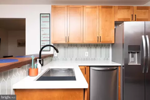 Kitchen - 10348 Memory Rd, Harrington, DE 19952 photo 4 of 5