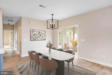 Dining - 14 Mulberry St, Georgetown, DE 19947 photo 1 of 1