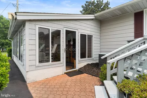 Exterior - 112 West Ave, Ocean View, DE 19970 photo 7 of 14
