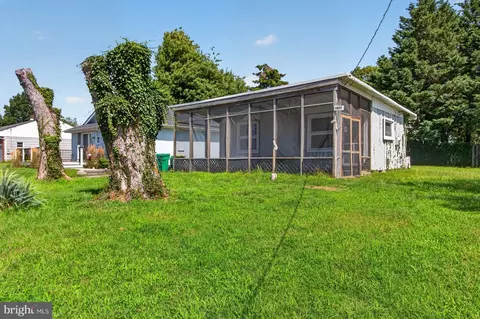 37405 4th St, Rehoboth Beach, DE 19971