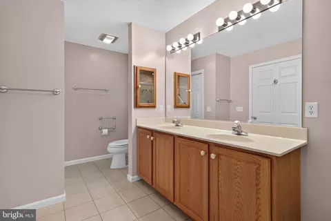 Bath - 12 Eagle Dr, Rehoboth Beach, DE 19971 photo 3 of 7