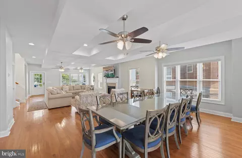 Dining - 10 Chicago St, Rehoboth Beach, DE 19971 photo 1 of 3
