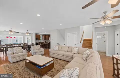 Living - 10 Chicago St, Rehoboth Beach, DE 19971 photo 3 of 4