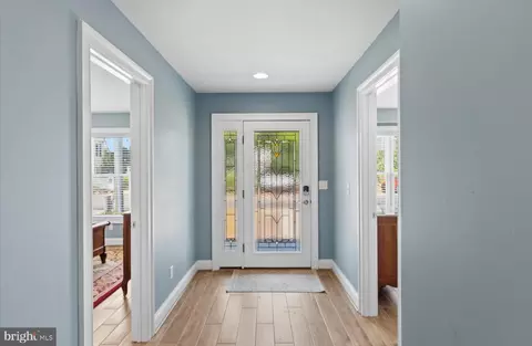 Entry Way - 10 Chicago St, Rehoboth Beach, DE 19971 photo 1 of 4