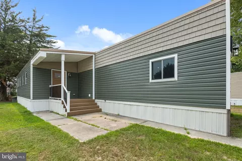 33308 Lighthouse Ct # D-18, Lewes, DE 19958