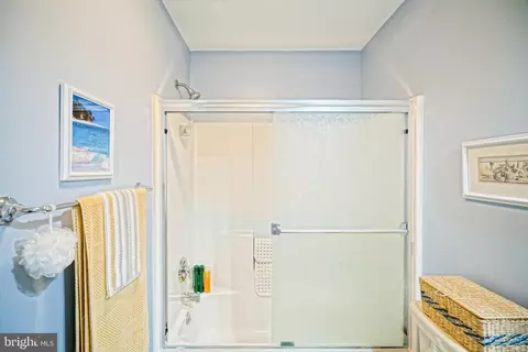 Bath - 30860 Edgewater Dr, Lewes, DE 19958 photo 4 of 4