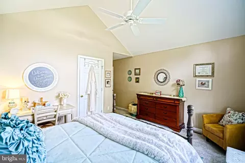 Bedroom - 30860 Edgewater Dr, Lewes, DE 19958 photo 7 of 10