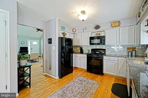 Kitchen - 30860 Edgewater Dr, Lewes, DE 19958 photo 3 of 5