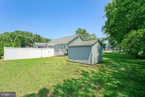 Exterior - 30860 Edgewater Dr, Lewes, DE 19958 photo 11 of 13
