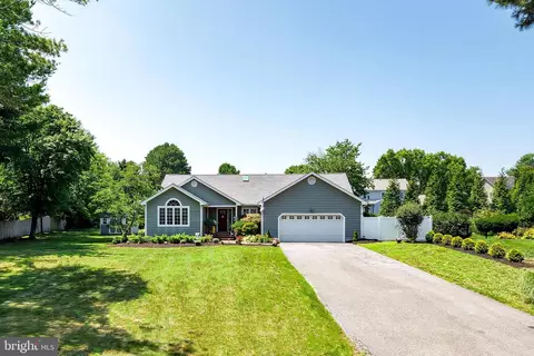 Exterior - 30860 Edgewater Dr, Lewes, DE 19958 photo 3 of 13
