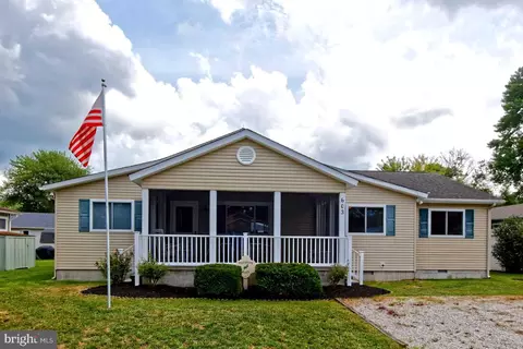 Exterior - 603 Laurel Ct, Bethany Beach, DE 19930 photo 3 of 15