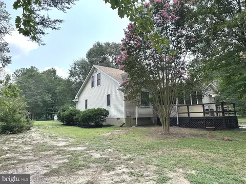 Exterior - 30844 River Rd, Laurel, DE 19956 photo 25 of 31