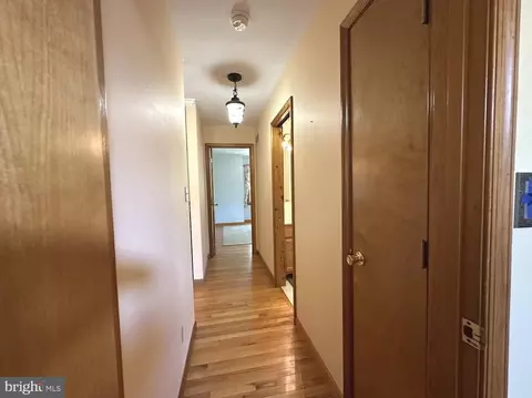 Entry Way - 30844 River Rd, Laurel, DE 19956 photo 3 of 12