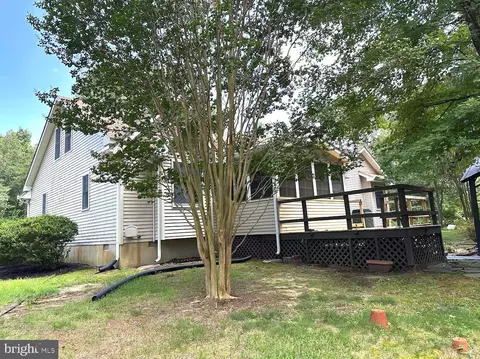Exterior - 30844 River Rd, Laurel, DE 19956 photo 15 of 18