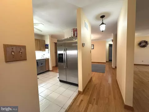 Entry Way - 30844 River Rd, Laurel, DE 19956 photo 3 of 16