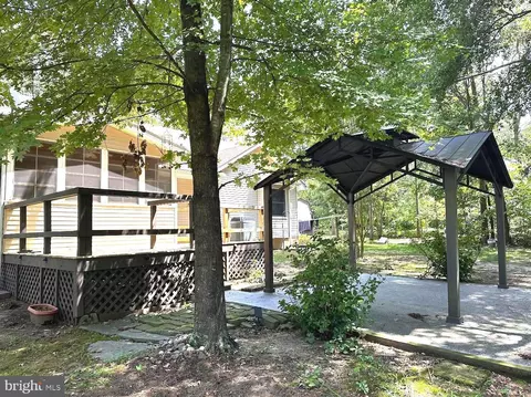 Exterior - 30844 River Rd, Laurel, DE 19956 photo 15 of 31