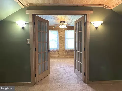 Entry Way - 30844 River Rd, Laurel, DE 19956 photo 11 of 12