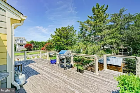 Exterior - 38787 Apple Ct, Ocean View, DE 19970 photo 9 of 19