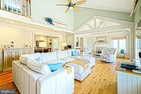 Living - 38787 Apple Ct, Ocean View, DE 19970 photo 4 of 7
