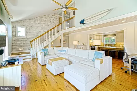 Living - 38787 Apple Ct, Ocean View, DE 19970 photo 5 of 7