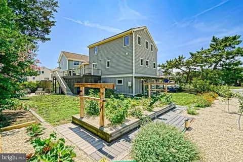 Exterior - 38787 Apple Ct, Ocean View, DE 19970 photo 18 of 19