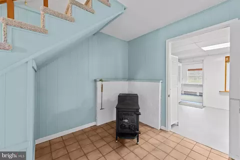 Entry Way - 776 Hickman Dr, Ocean View, DE 19970 photo 2 of 2
