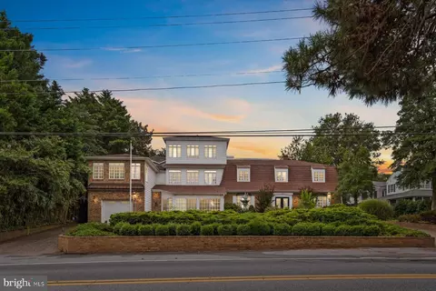 20340 Silver Lake Dr, Rehoboth Beach, DE 19971