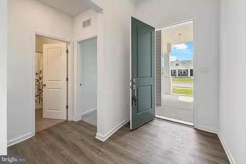 Entry Way - 36813 W Old Gate Dr, Georgetown, DE 19947 photo 1 of 8
