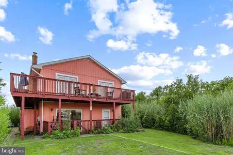 20 W Maryland Ave, Fenwick Island, DE 19944