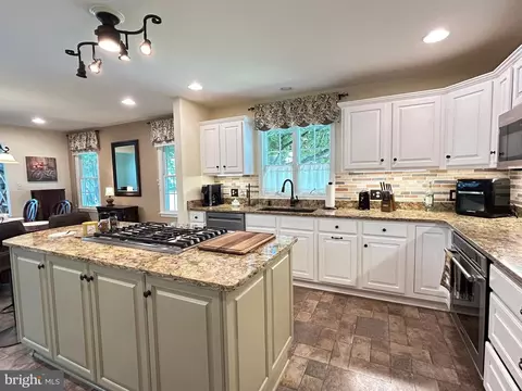 Kitchen - 413 Hudson St, Milton, DE 19968 photo 6 of 7