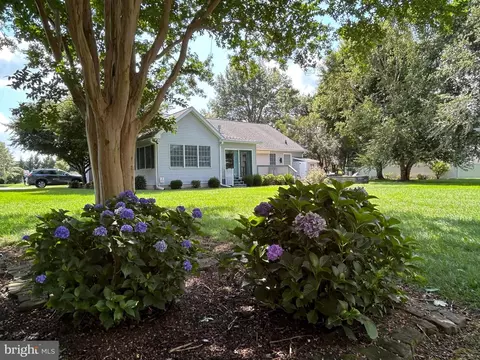 Exterior - 413 Hudson St, Milton, DE 19968 photo 13 of 13