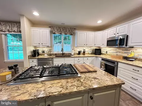 Kitchen - 413 Hudson St, Milton, DE 19968 photo 4 of 7
