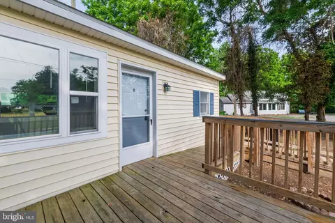 Exterior - 25316 E 2nd St, Seaford, DE 19973 photo 3 of 11