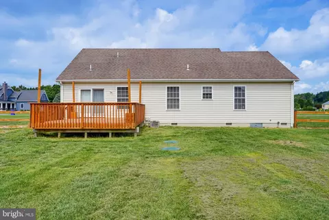 Exterior - 106 Falls Rd, Milton, DE 19968 photo 5 of 8