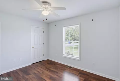 Bedroom - 106 Falls Rd, Milton, DE 19968 photo 4 of 6