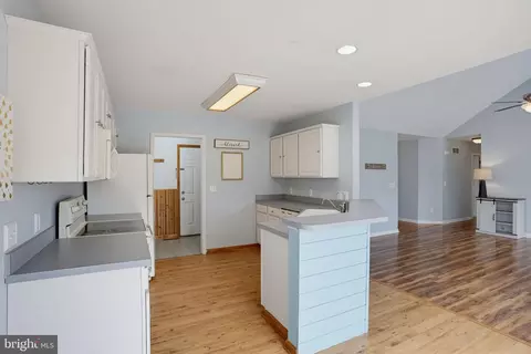 Kitchen - 106 Falls Rd, Milton, DE 19968 photo 1 of 4