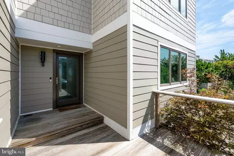 Exterior - 39 Pilot Pt, Lewes, DE 19958 photo 4 of 6