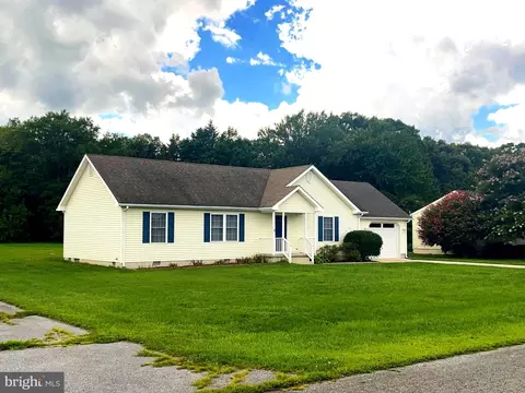 Other - 28 Circle Dr W, Milton, DE 19968 photo 2 of 21