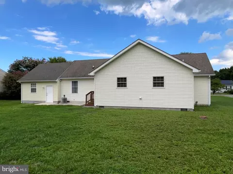 Other - 28 Circle Dr W, Milton, DE 19968 photo 18 of 21