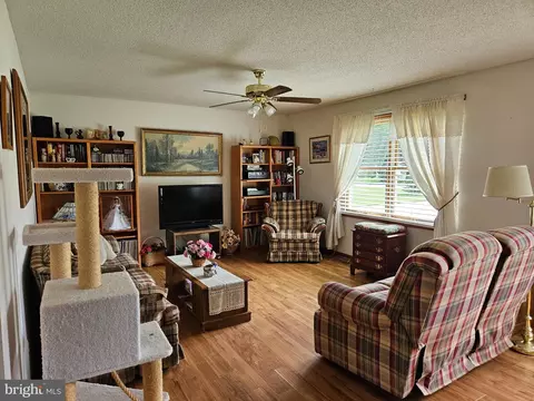 Living - 204 E Gemini Ln, Milton, DE 19968 photo 2 of 2