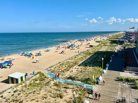 1 Virginia Ave #512, Rehoboth Beach, DE 19971