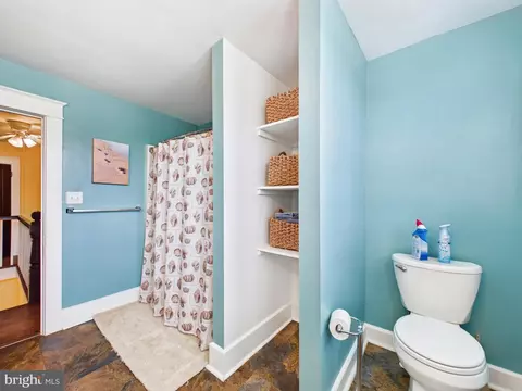 Bath - 599 E Market St, Georgetown, DE 19947 photo 3 of 3