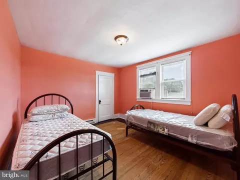Bedroom - 599 E Market St, Georgetown, DE 19947 photo 5 of 7