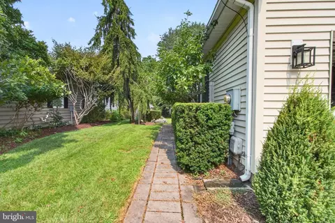 Exterior - 212 Ocean View Blvd, Lewes, DE 19958 photo 8 of 14