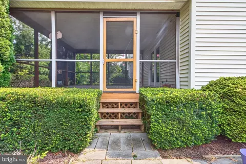 Exterior - 212 Ocean View Blvd, Lewes, DE 19958 photo 4 of 14