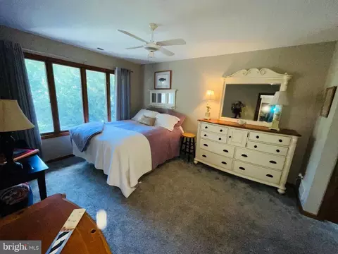 Bedroom - 31057 Edgewater Dr, Lewes, DE 19958 photo 19 of 33