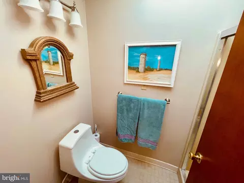 Bath - 31057 Edgewater Dr, Lewes, DE 19958 photo 14 of 18