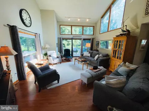 Living - 31057 Edgewater Dr, Lewes, DE 19958 photo 6 of 8