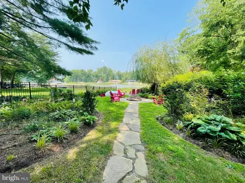 Exterior - 31057 Edgewater Dr, Lewes, DE 19958 photo 18 of 23